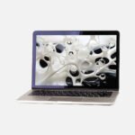 i7 9th Generation 16.5”